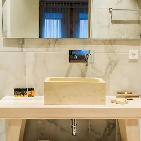 Hotel Elia Zampeliou 3*