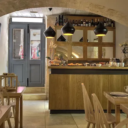 Hotel Elia Zampeliou